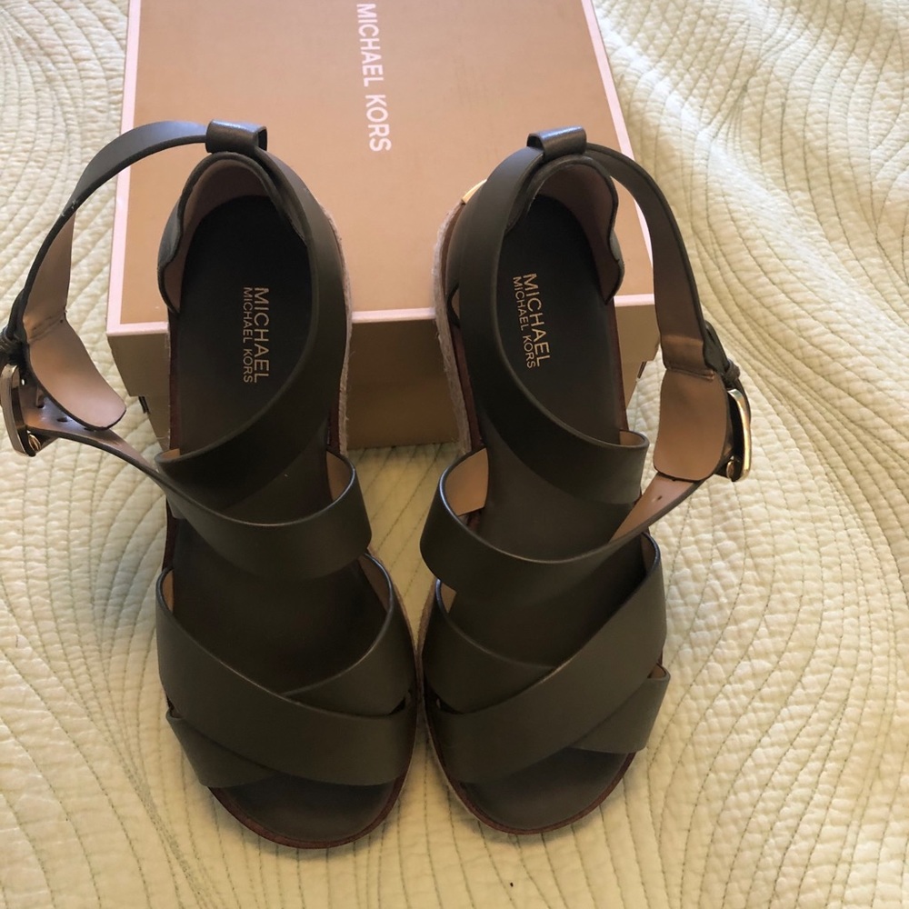 Michael Coors olive flat sandals